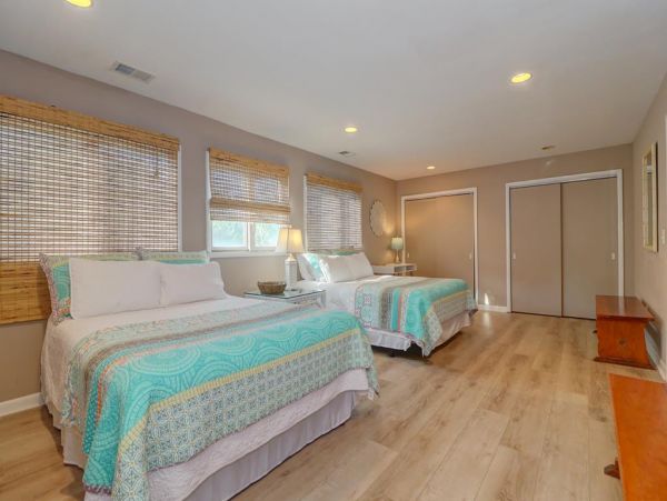 Folly Beach Home 1019511