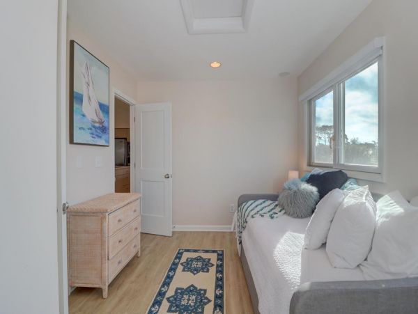 Folly Beach Home 1019511
