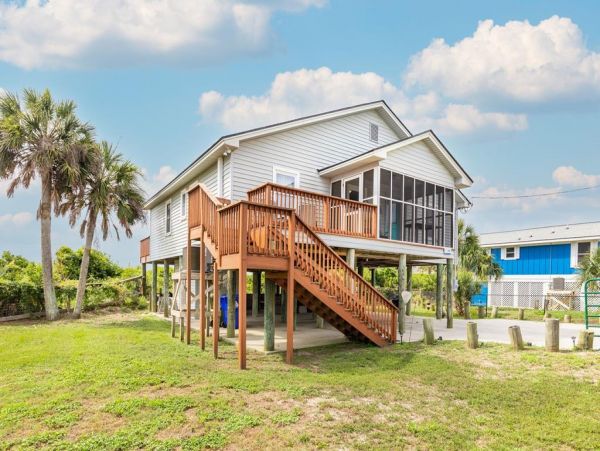 Folly Beach Home 1019512