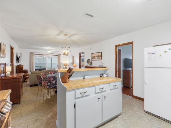 Folly Beach Home 1019512
