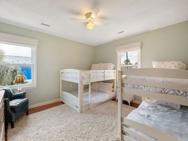 Folly Beach Home 1019512