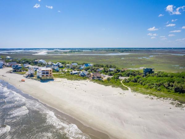 Folly Beach Home 1019512
