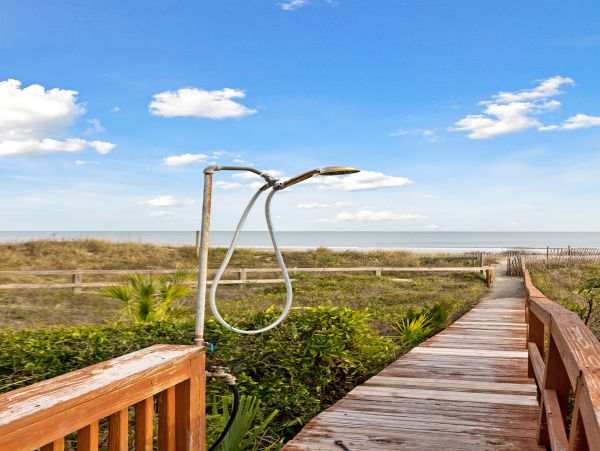 Folly Beach Home 1019512