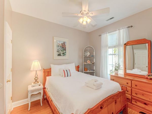 Folly Beach Condo 1019513