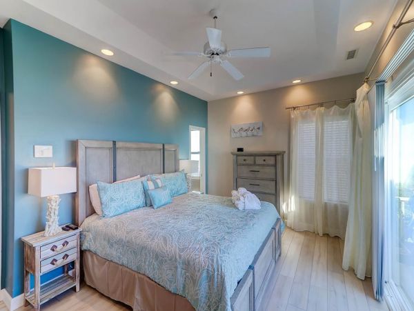 Folly Beach Home 1019515
