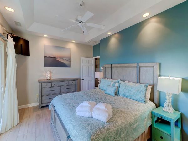 Folly Beach Home 1019515