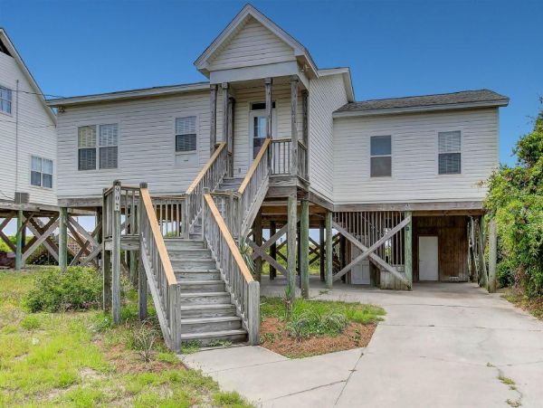Folly Beach Home 1019515
