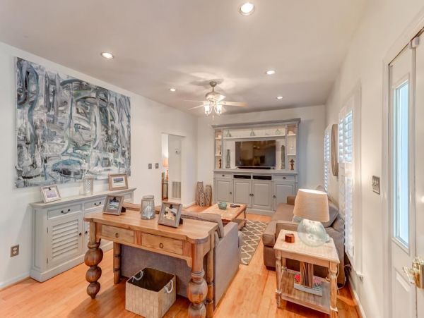 Folly Beach Home 1019516