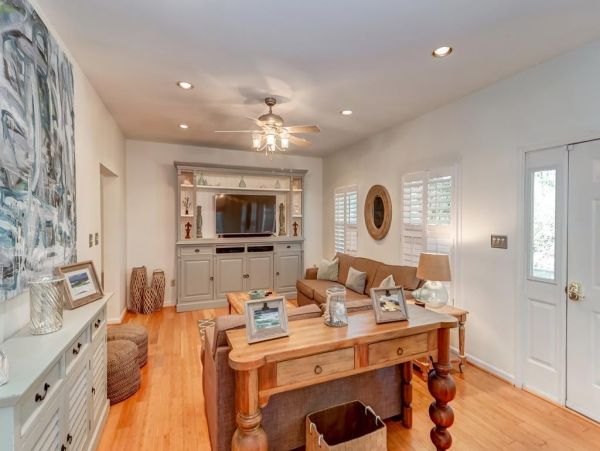 Folly Beach Home 1019516