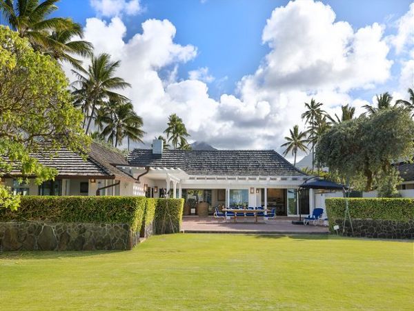 Kailua 3 Bedroom Vacation House Beach Views Sleeps 10