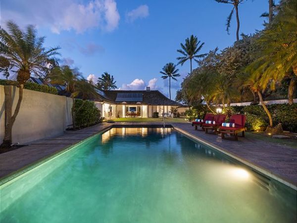 Kailua 3 Bedroom Vacation House Beach Views Sleeps 10