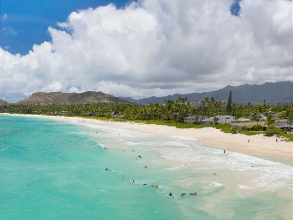 Kailua 3 Bedroom Vacation House Beach Views Sleeps 10