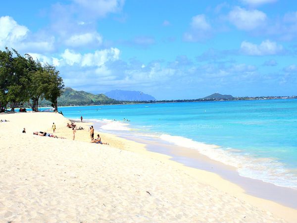 Kailua 3 Bedroom Vacation House Beach Views Sleeps 10