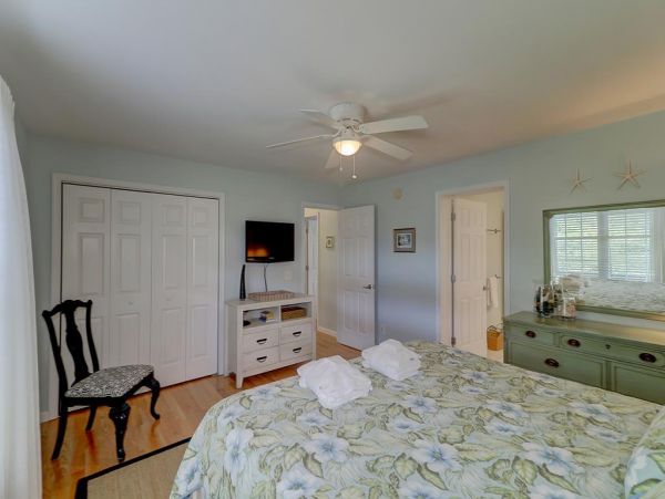 Folly Beach Condo 1019522