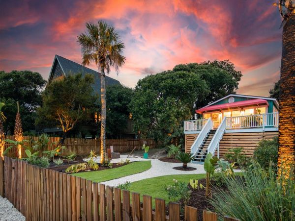 Folly Beach Home 1019523