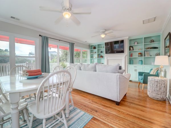 Folly Beach Home 1019523