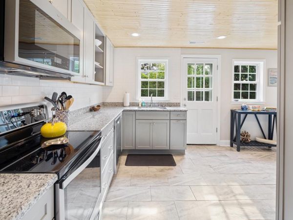 Folly Beach Home 1019523