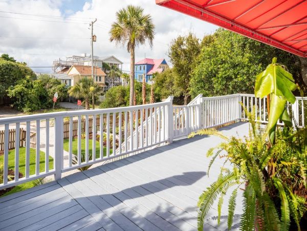 Folly Beach Home 1019523