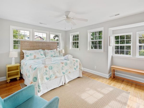 Folly Beach Home 1019523