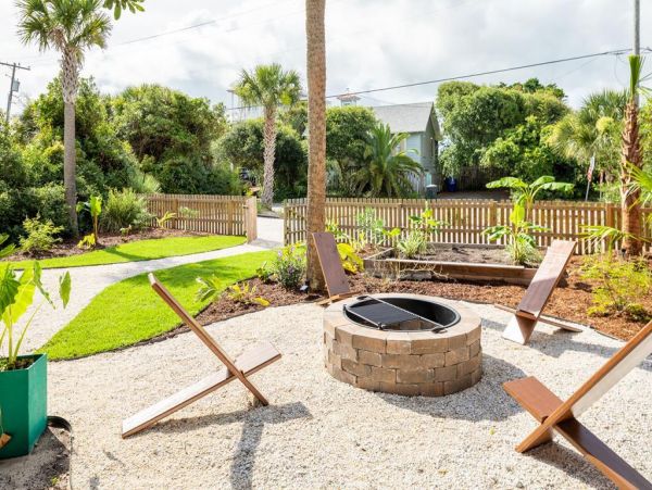 Folly Beach Home 1019523