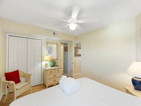 Folly Beach Condo 1019527