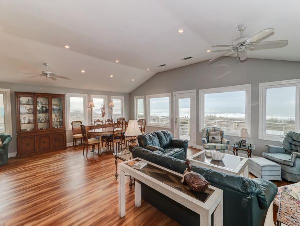 Folly Beach Home 1019529