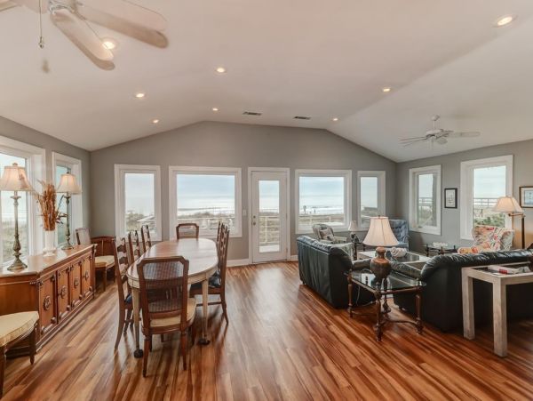 Folly Beach Home 1019529