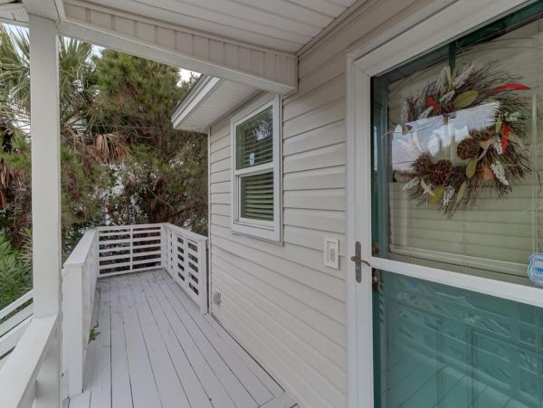 Folly Beach Home 1019529