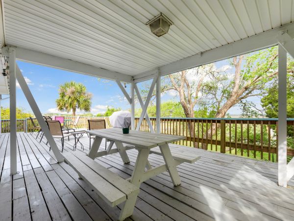 Folly Beach Home 1019530