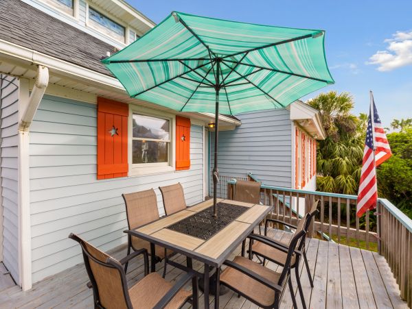 Folly Beach Home 1019530