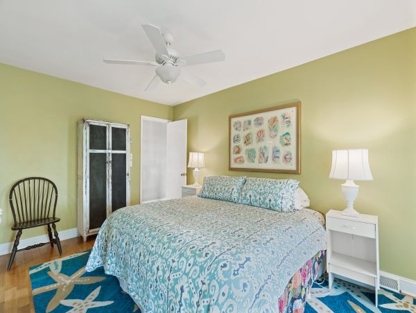 Folly Beach Home 1019530