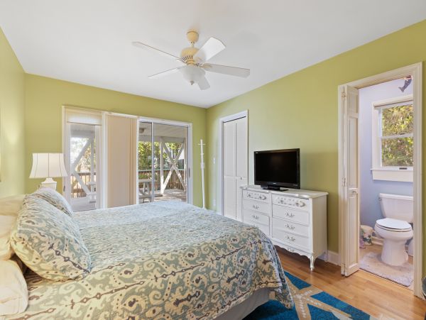 Folly Beach Home 1019530