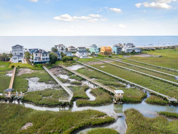 Folly Beach Home 1019530
