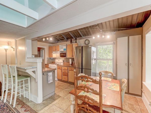 Folly Beach Home 1019531