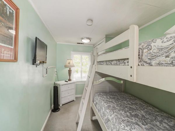 Folly Beach Home 1019531