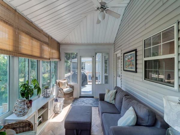 Folly Beach Home 1019533