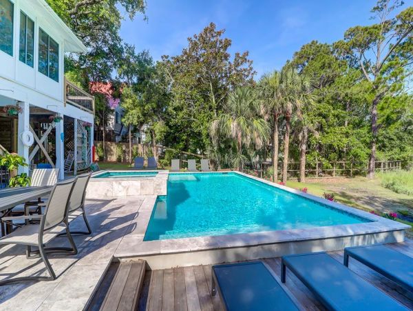 Folly Beach Home 1019533