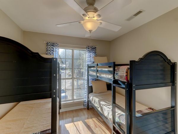 Folly Beach Home 1019533