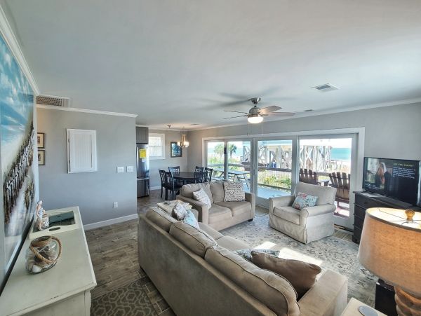 Folly Beach Home 1019535