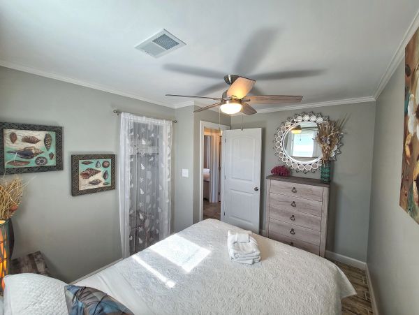 Folly Beach Home 1019535