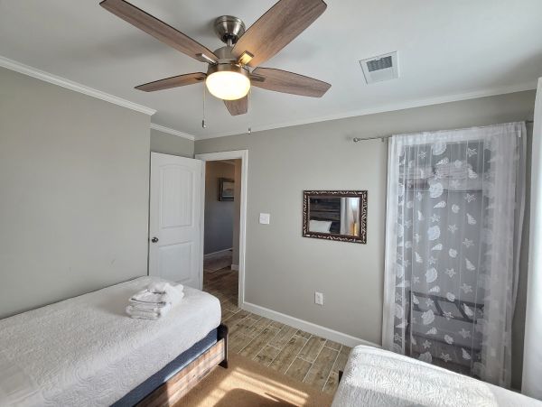Folly Beach Home 1019535