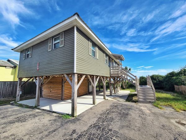 Folly Beach Home 1019535