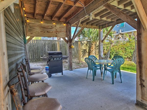Folly Beach Home 1019535