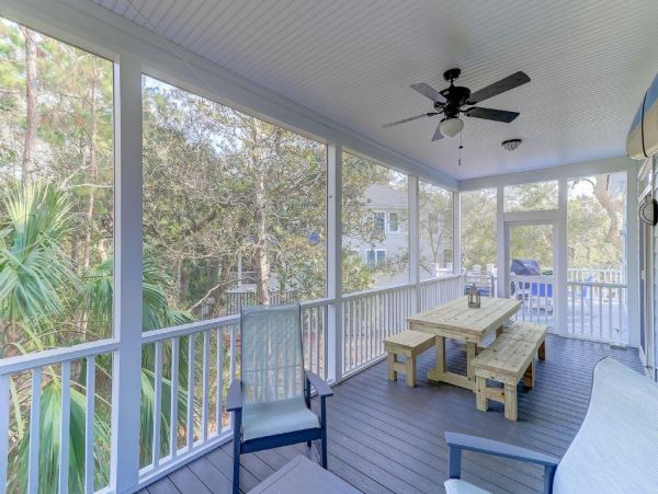 Folly Beach Home 1019538