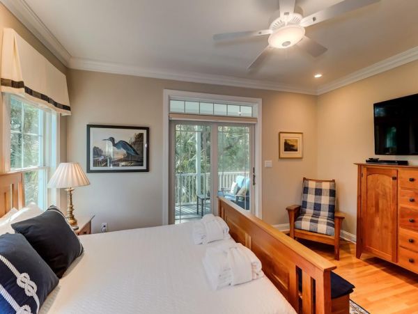 Folly Beach Home 1019538