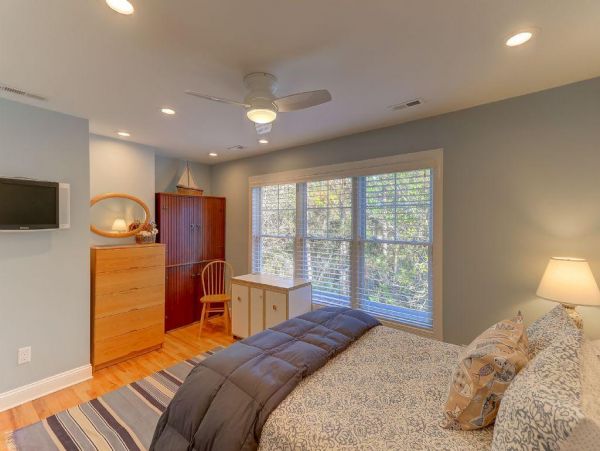 Folly Beach Home 1019538