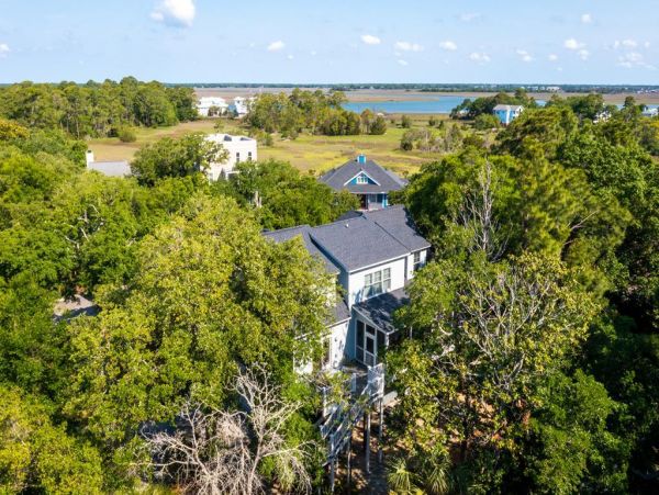 Folly Beach Home 1019538