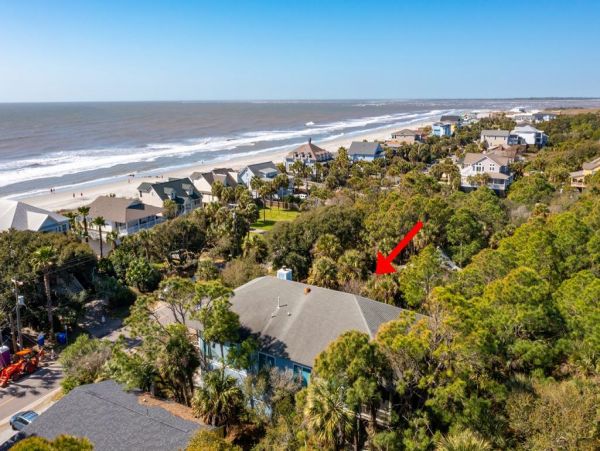 Folly Beach Home 1019539