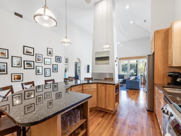 Folly Beach Home 1019539