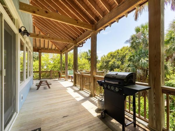 Folly Beach Home 1019539